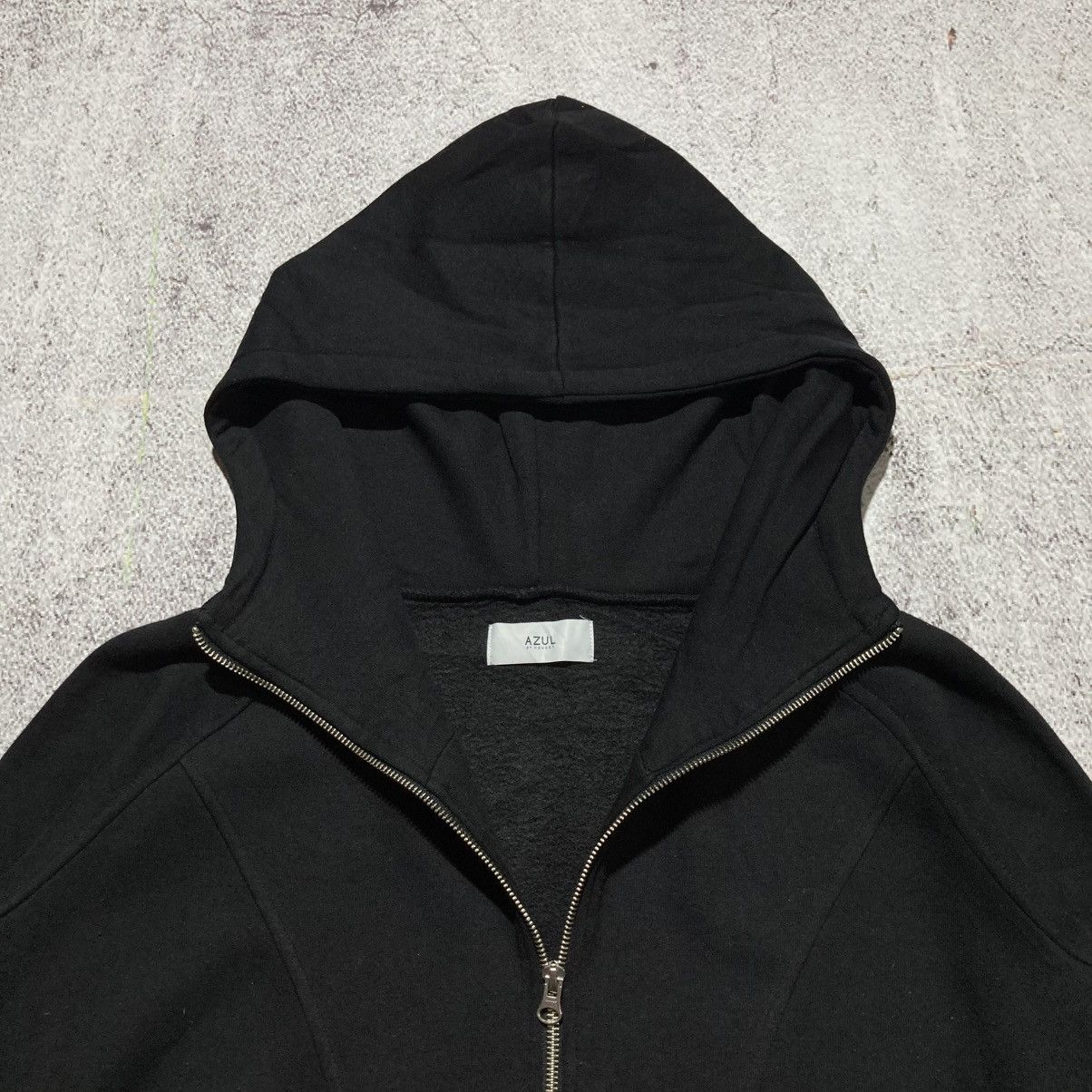 Japanese Brand 2000s Azul by Moussy Big Pocket Ziphoodie Beauty Beast Black Size US L / EU 52-54 / 3 - 8 Thumbnail