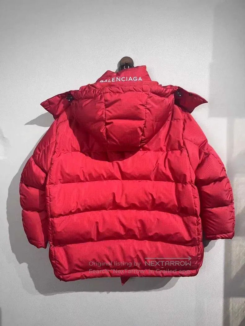 Balenciaga Balenciaga Back Embroidered Logo Down Jacket Size XXS / US 00 / IT 34 - 2 Thumbnail