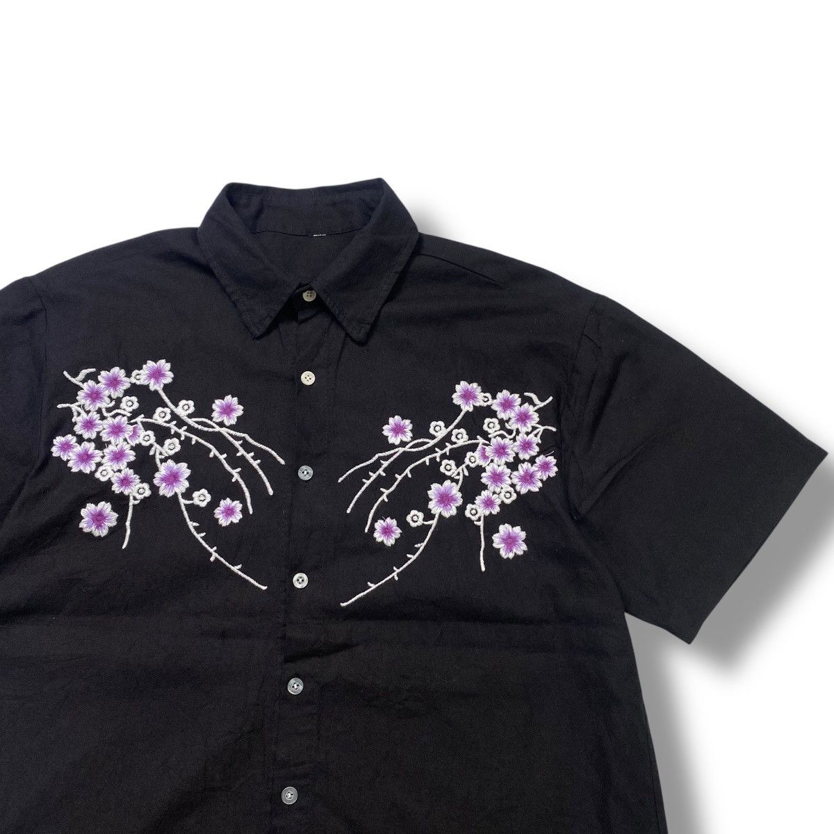 Other Vintage Handmade Flower Embroidery button shirt Size US M / EU 48-50 / 2 - 2 Thumbnail