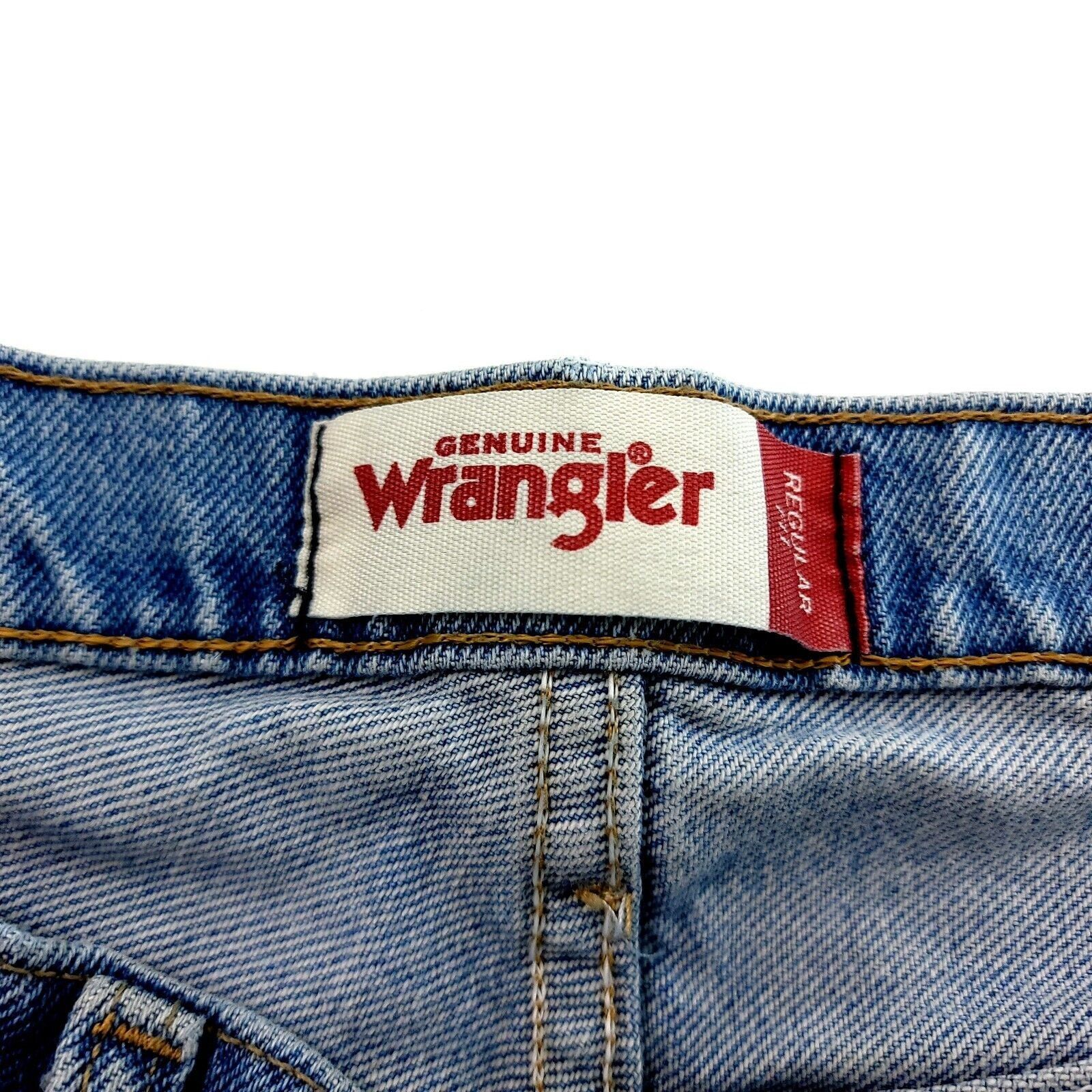 Wrangler Genuine Wrangler Light Blue Denim Mid Rise Jeans 34/32 Size US 34 / EU 50 - 7 Thumbnail