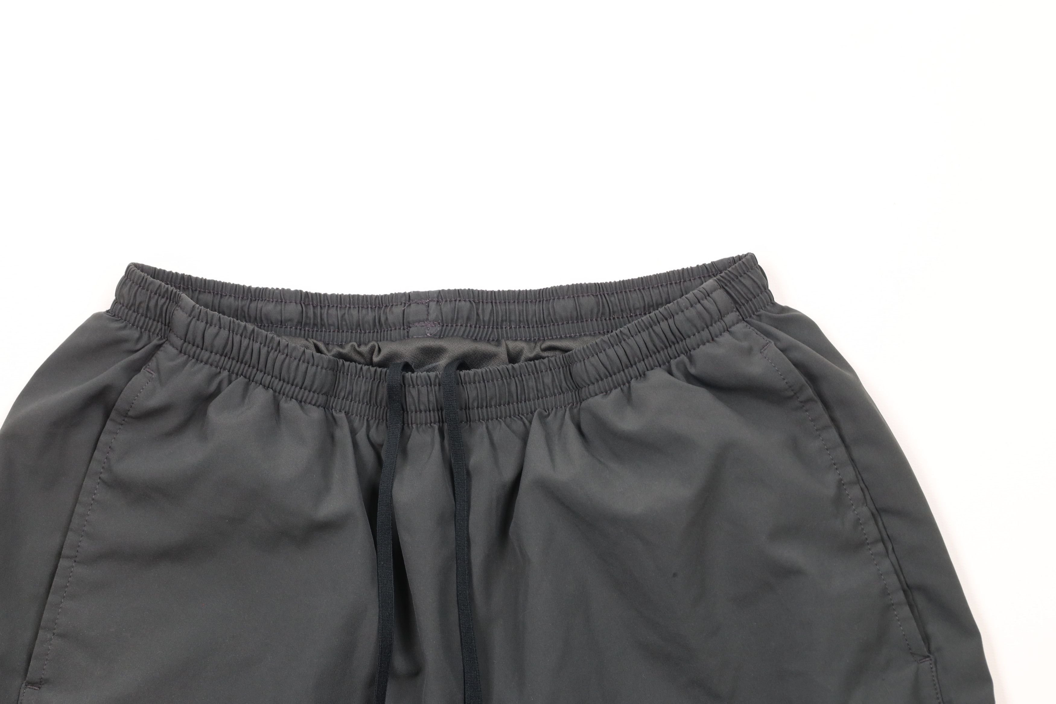 Nike × Vintage Vintage Nike Block Travis Scott Swoosh Lined Shorts Gray Size US 32 / EU 48 - 2 Thumbnail