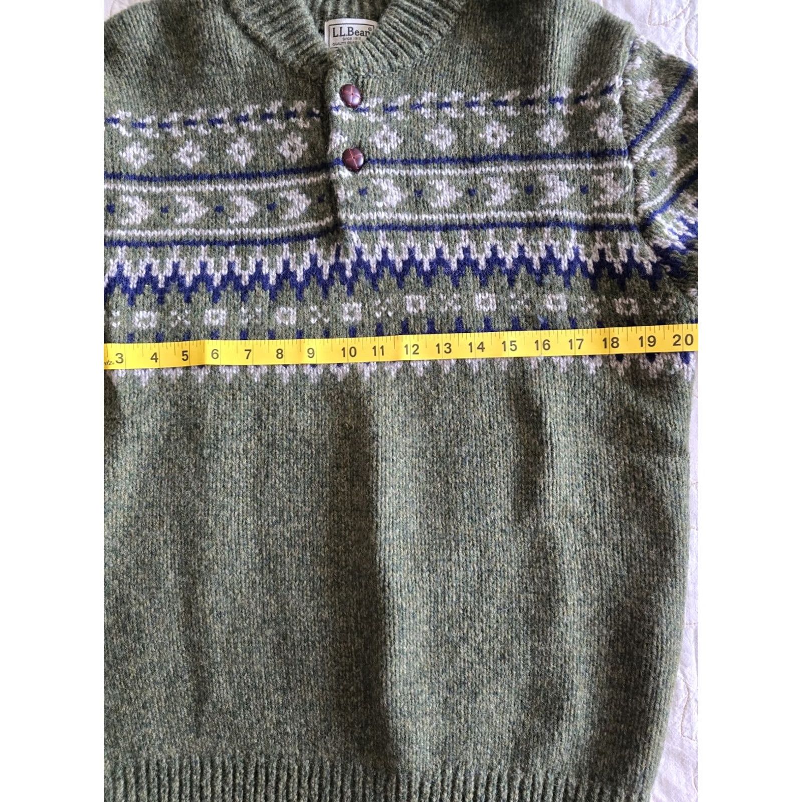 Vintage VINTAGE Y2K LL Bean Wool Sweater Faire Isle Henley Mens Medium Green Lambswool 90s Mens Size US M / EU 48-50 / 2 - 5 Thumbnail