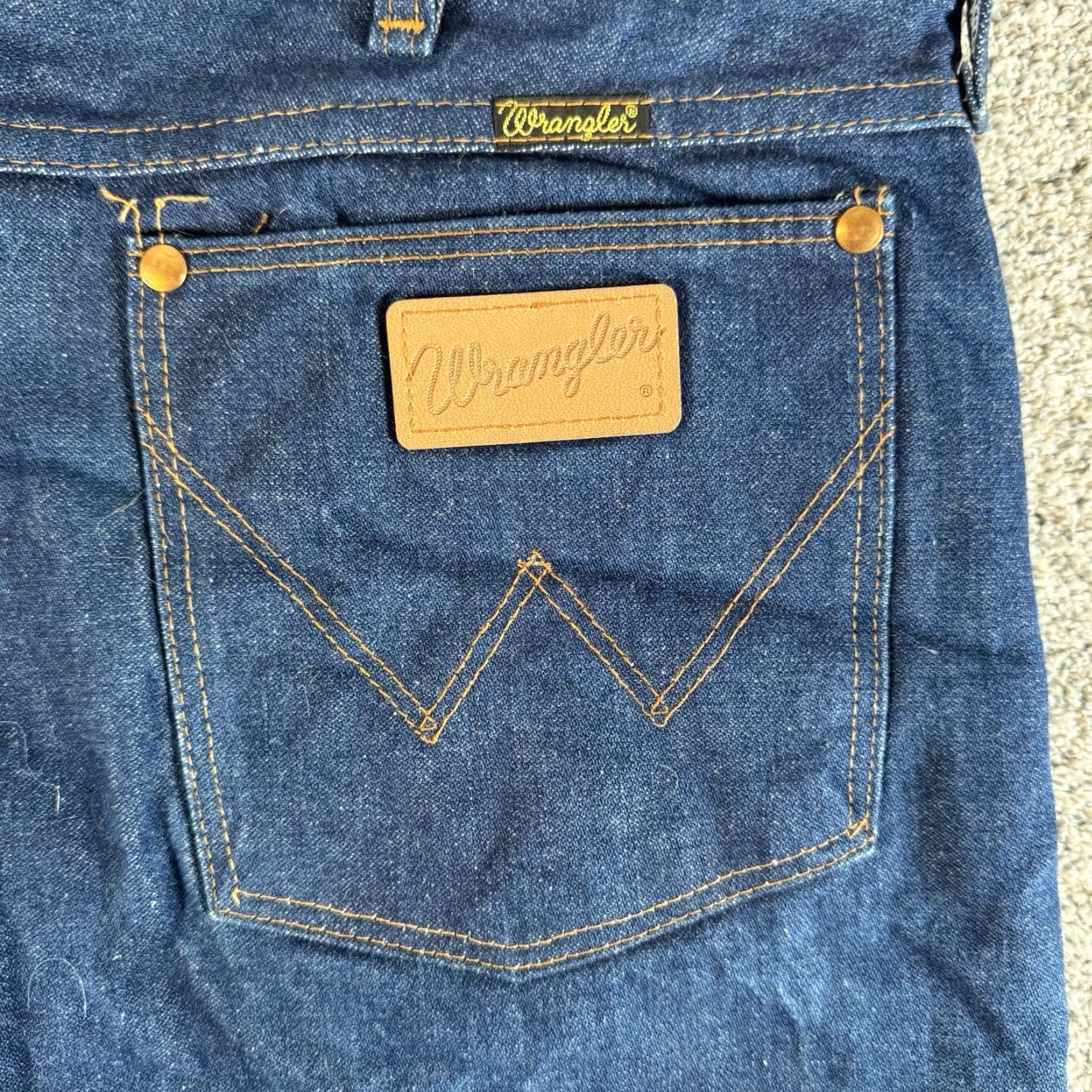Wrangler VINTAGE Wrangler 36X35 Jeans Denim Blue Mens Regular Wide Straight Cowboy Western Workwear 90s 13MWZ Rodeo Cowboy Cut Pockets 90s Theme Size US 36 / EU 52 - 7 Thumbnail