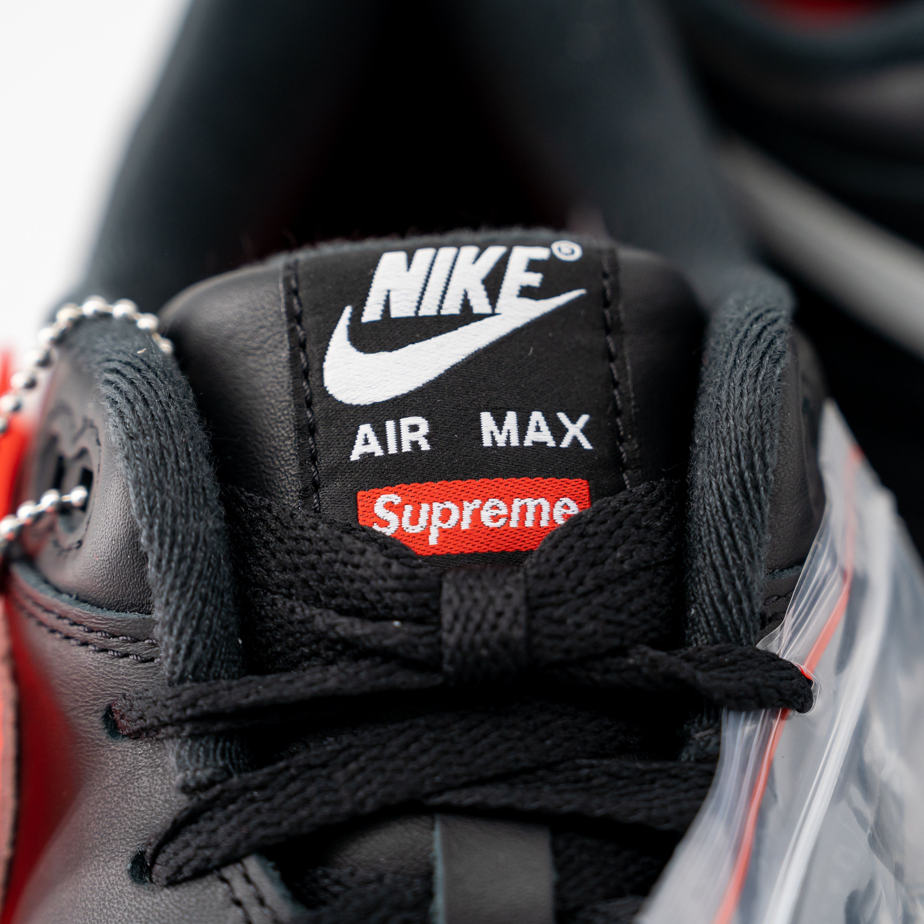 Nike 13 - Nike Supreme x Air Max 1 '87 SP Black White HF8813 001 Size US 13 / EU 46 - 9 Thumbnail