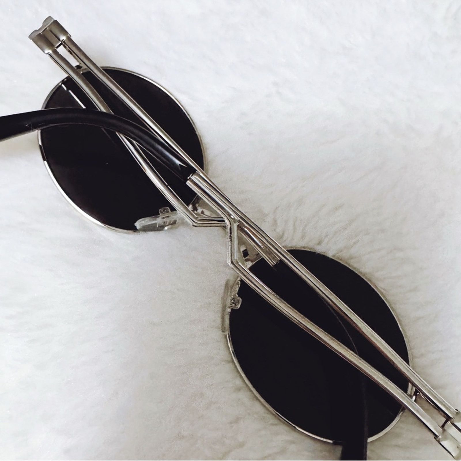 Other Betsy Black with Silver Rim Round Sunglasses Size ONE SIZE - 13 Thumbnail