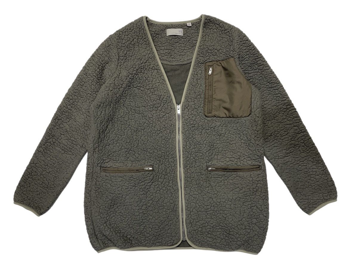 Undercover Undercover Jun Takahashi X Uniqlo Sherpa Jacket Size US S / EU 44-46 / 1 - 1 Thumbnail