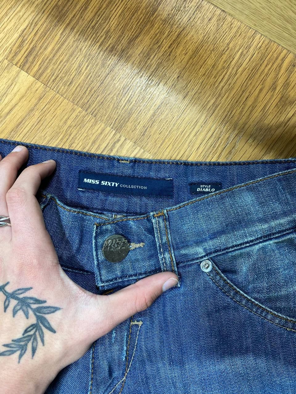 Japanese Brand Crazy Crash Dirty Baggy Faded Jean Japan Avant Garde Style Size US 26 / EU 42 - 11 Thumbnail