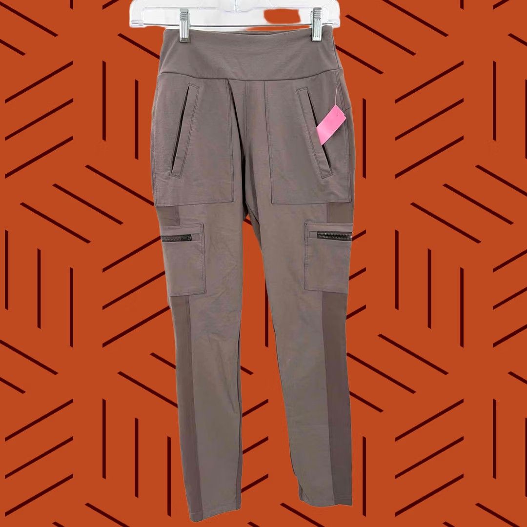 Athleta Athleta Grey Pull On Pants Women 0 Regular Size Grey Athleta Pull On Pants - Vintage? (Not Specified) Size 25" / US 0 / IT 36 - 1 Thumbnail