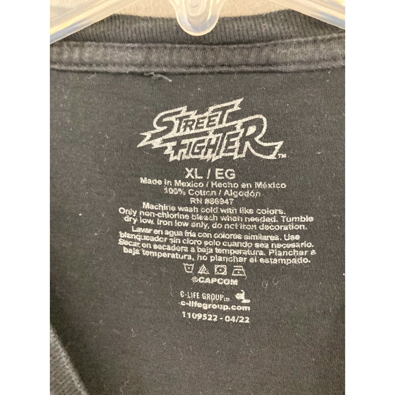 Vintage Capcom Street Fighter TShirt Mens XL Black Graphic Print Video Games Shirt Size US XL / EU 56 / 4 - 5 Thumbnail