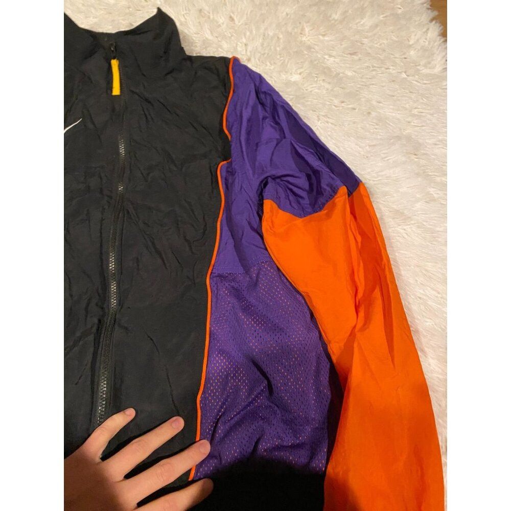 Nike Nike Throwback Track Basketball Jacket AR4083-011 Black/Pur Size US L / EU 52-54 / 3 - 4 Thumbnail