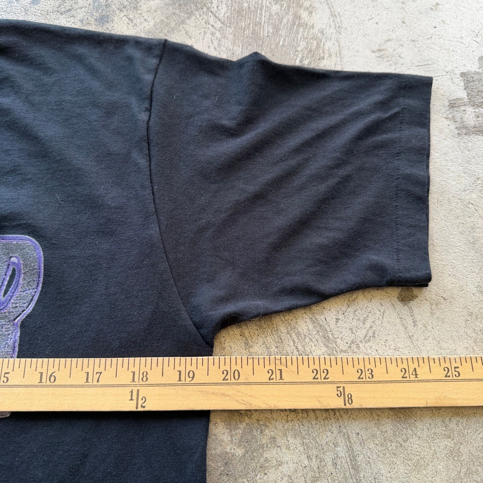 WWF Vintage 90s WWF The Undertaker The Dark Days Tee Jerzees Size US L / EU 52-54 / 3 - 8 Thumbnail