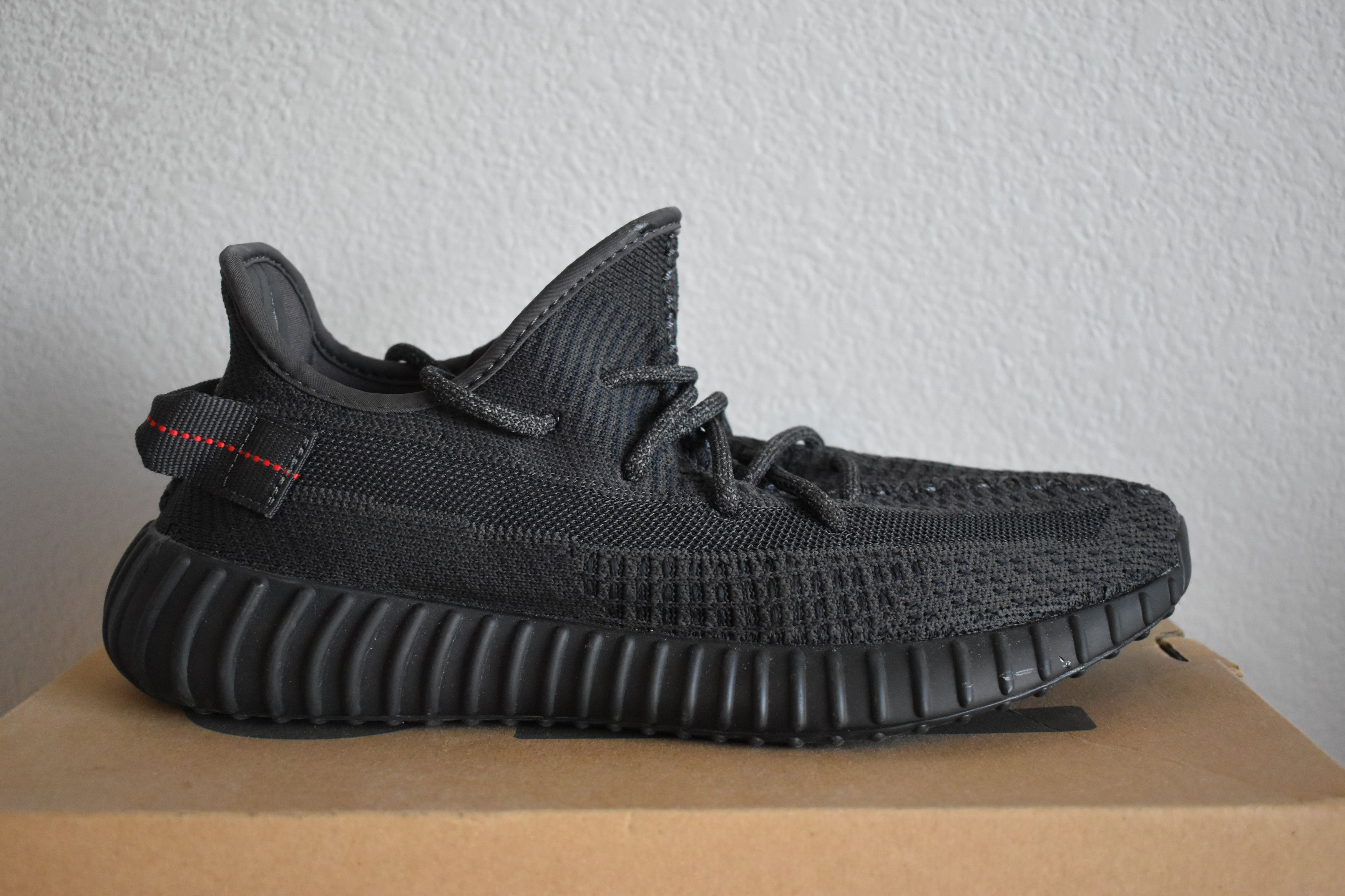 Adidas × Kanye West Yeezy Boost 350 V2 'Black Non-Reflective' Size US 8.5 / EU 41-42 - 12 Thumbnail