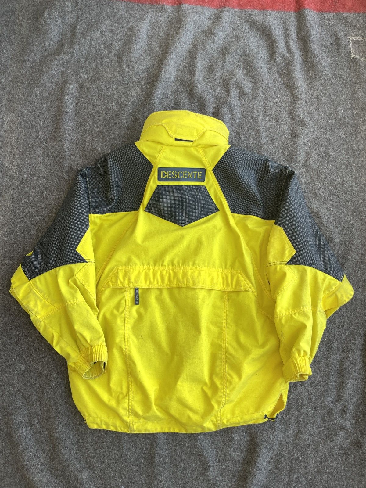 Descente Descente Jacket Size US M / EU 48-50 / 2 - 5 Thumbnail