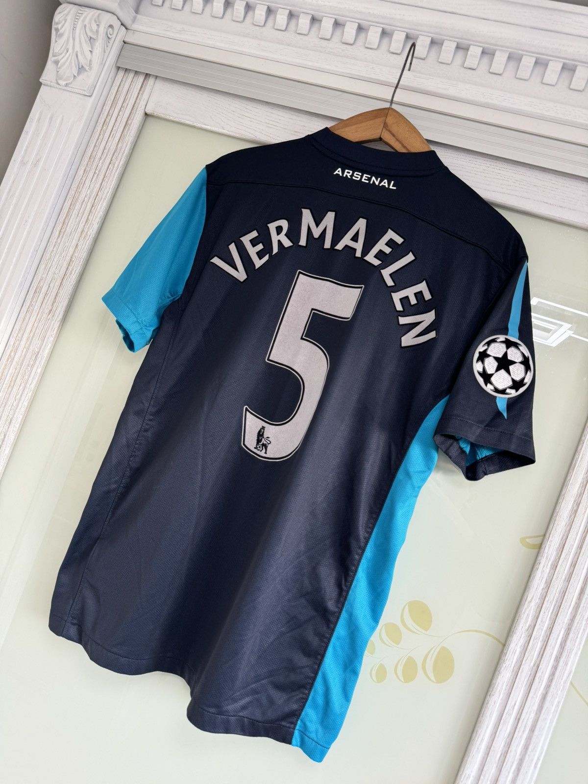 Nike Vermaelen #5 Arsenal 2011-2012 Away Soccer Jersey Kit Shirt Size US M / EU 48-50 / 2 - 3 Thumbnail