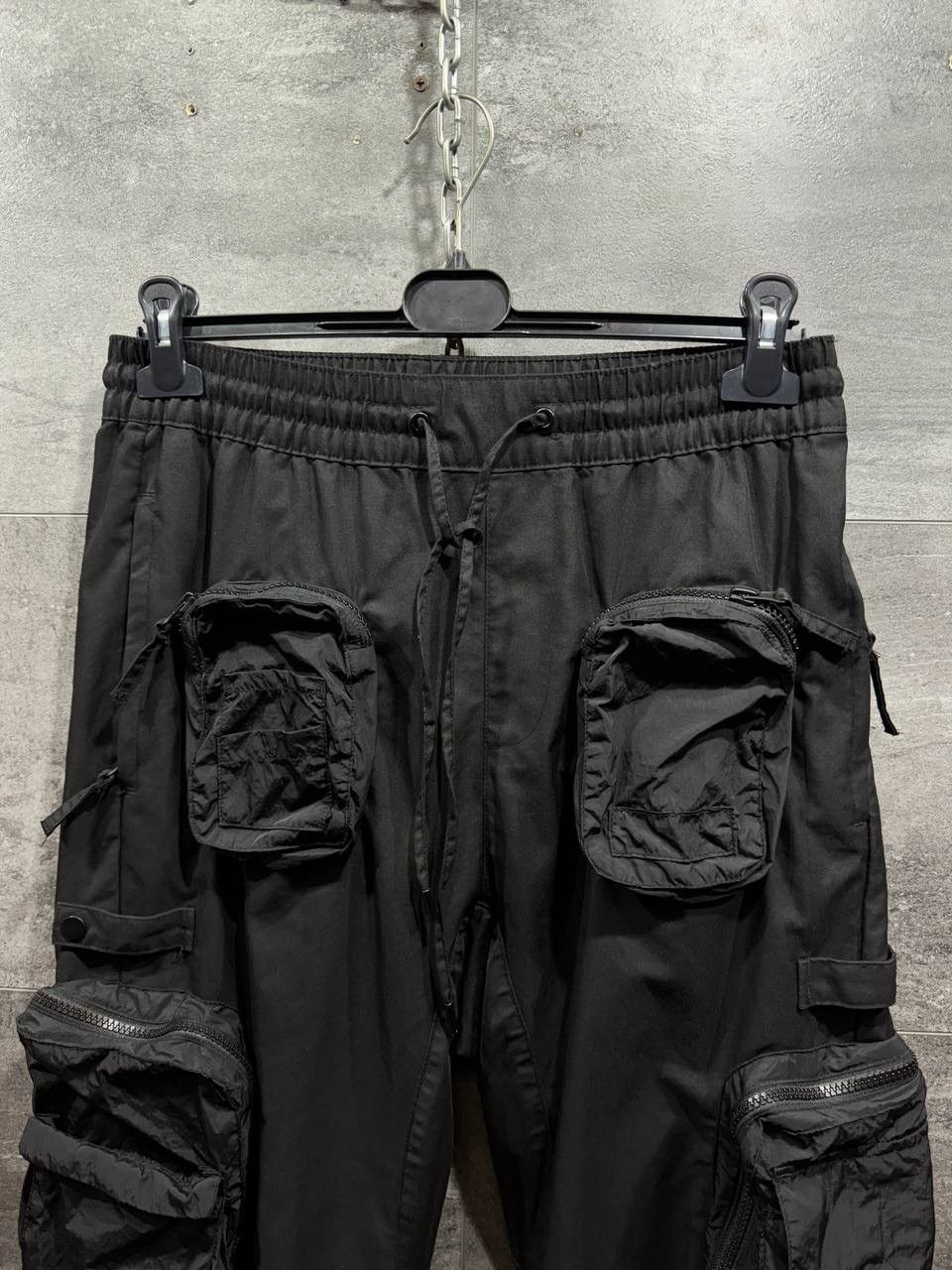 Japanese Brand Men's Cargo Multipocket Pants Fashion Men's Sweatpants Nylon Size US 32 / EU 48 - 2 Thumbnail