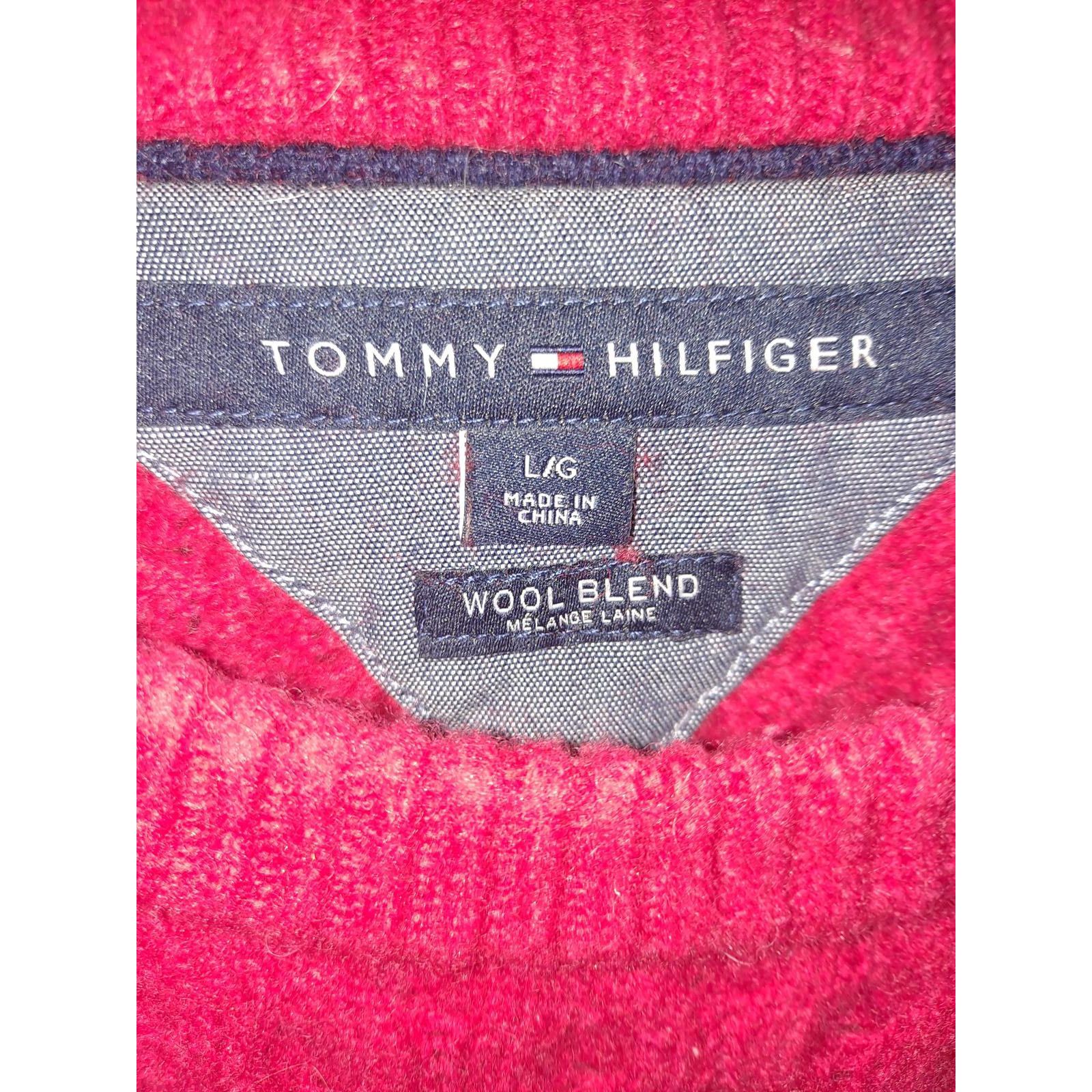 Tommy Hilfiger Tommy Hilfiger Red Cable Knit Crew Neck Wool Blend Sweater S Size US L / EU 52-54 / 3 - 3 Thumbnail