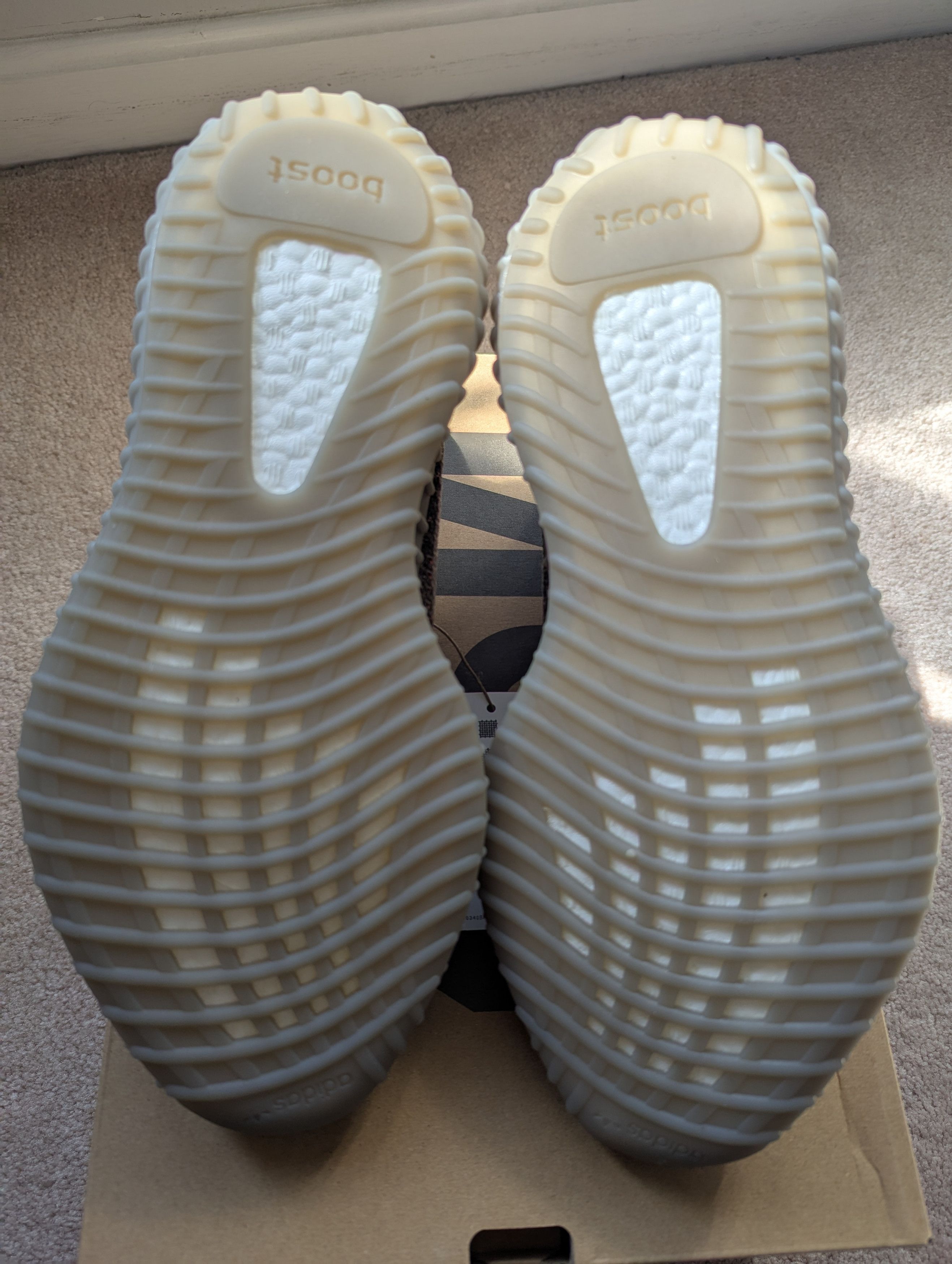 Adidas Adidas Yeezy Boost 350 V2 'Beluga Reflective' Size US 9.5 / EU 42-43 - 9 Thumbnail