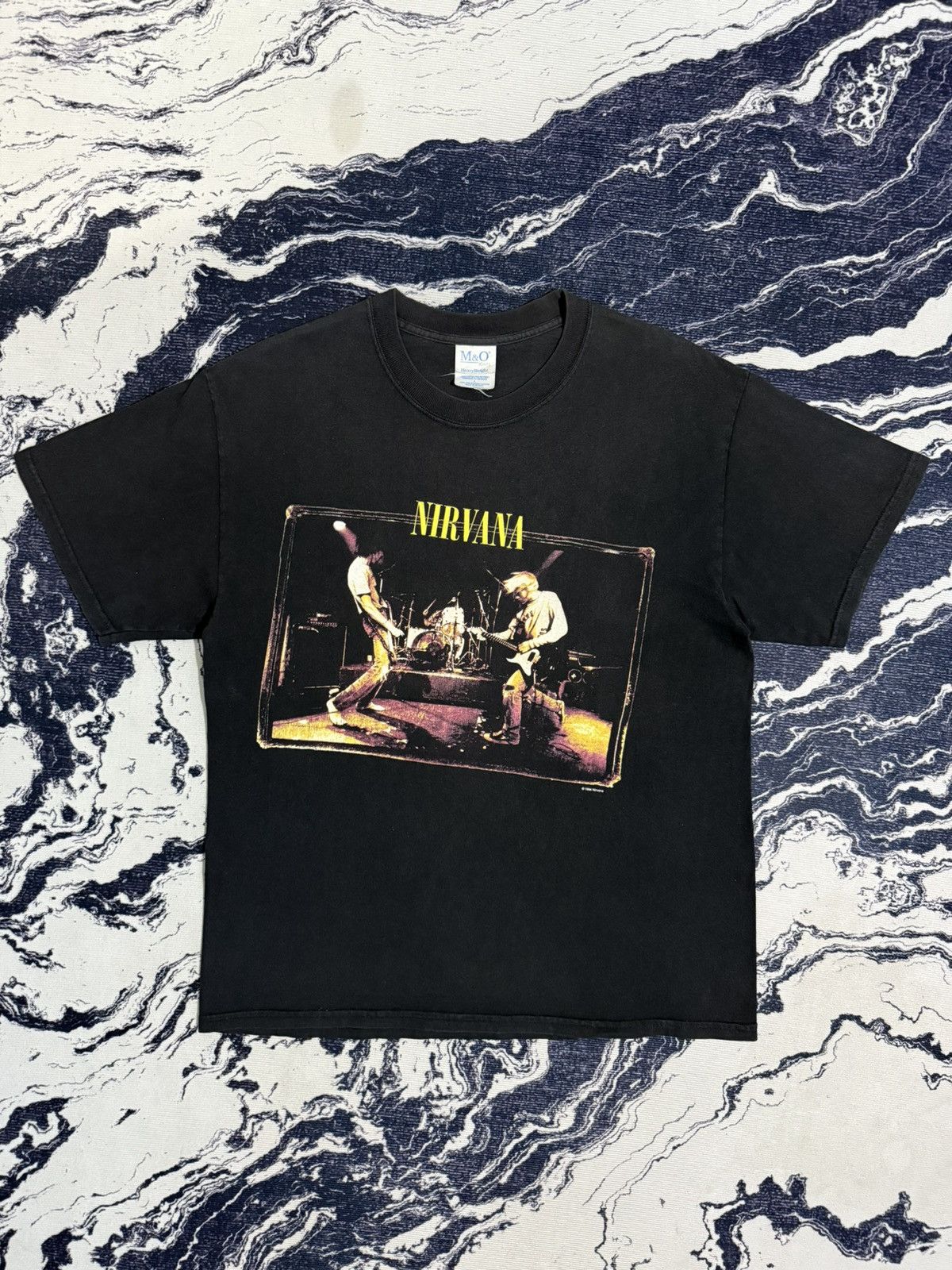 Band Tees Vintage nirvana muddy banks of wishkah 1996 tshirt Size US L / EU 52-54 / 3 - 5 Thumbnail