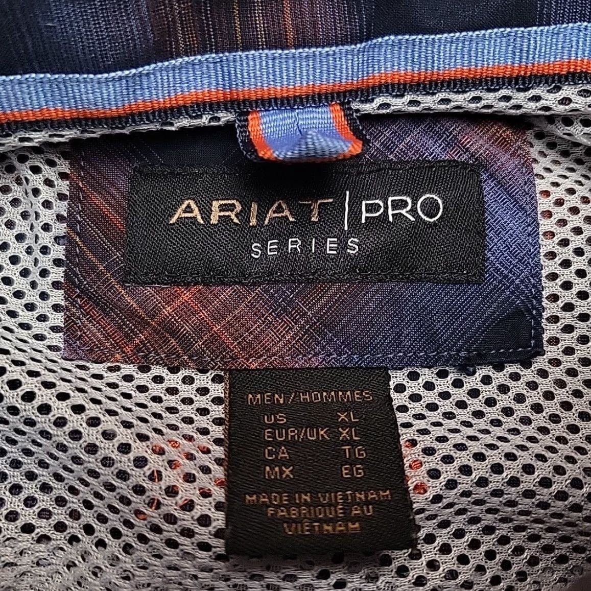 Ariat Ariat Shirt Men L Blue Pro Series Tyler Long Sleeve Ranch Work Cowboy Casual Size US L / EU 52-54 / 3 - 3 Thumbnail