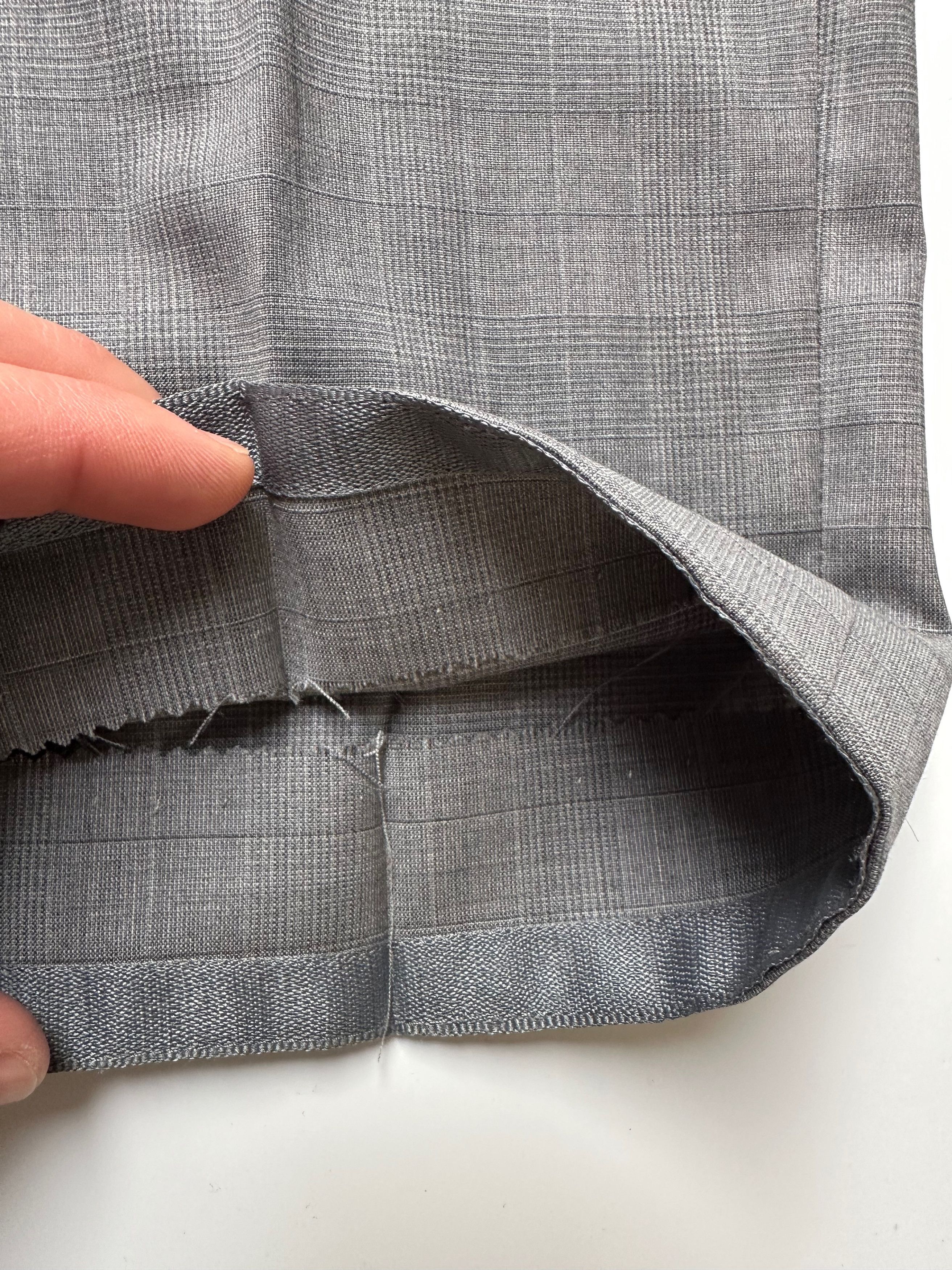 Hugo Boss Hugo Boss 2 pcs suit Super 120s wool by Trabaldo Togna 1840 Size 40R - 18 Thumbnail