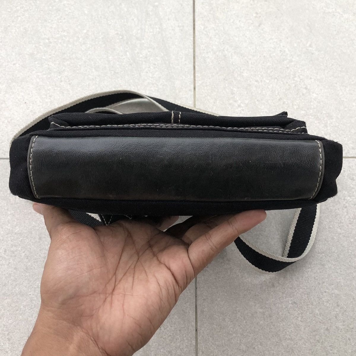 Japanese Brand COMME des COMME Cross Body Bag Size ONE SIZE - 18 Thumbnail