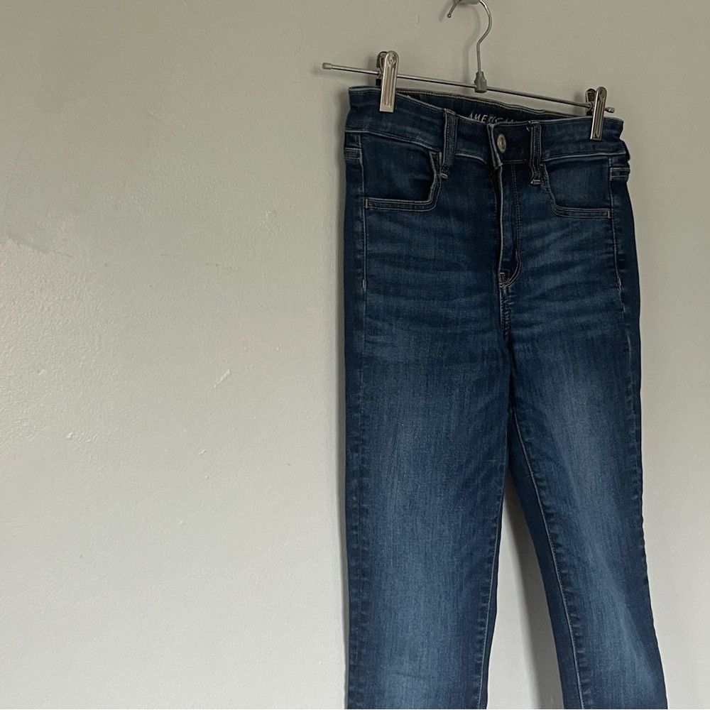 American Eagle Outfitters AEO American Eagle High Rise Next Level Jeans 2 Short Size 24" / US 00 / IT 34 - 2 Thumbnail