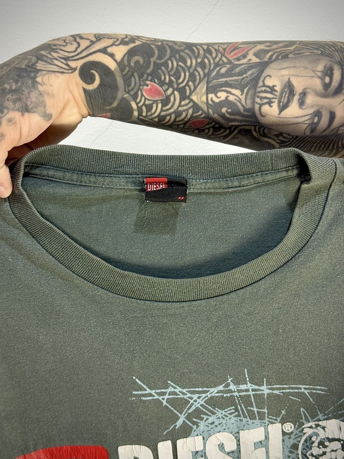 Diesel Vintage Diesel Og Double Side Logo Tshirt Size US XL / EU 56 / 4 - 6 Thumbnail