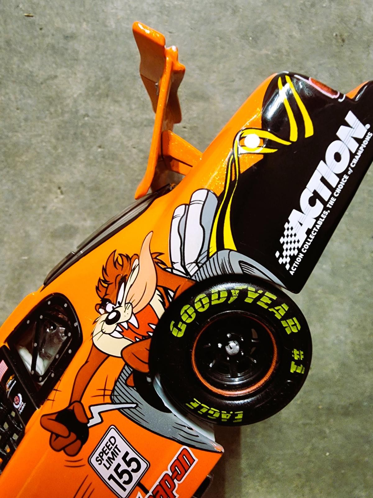 Action Bronson Dale Earnhardt Jr #8 Looney Tunes Monte Carlo 1:24 Diecast Size ONE SIZE - 2 Thumbnail