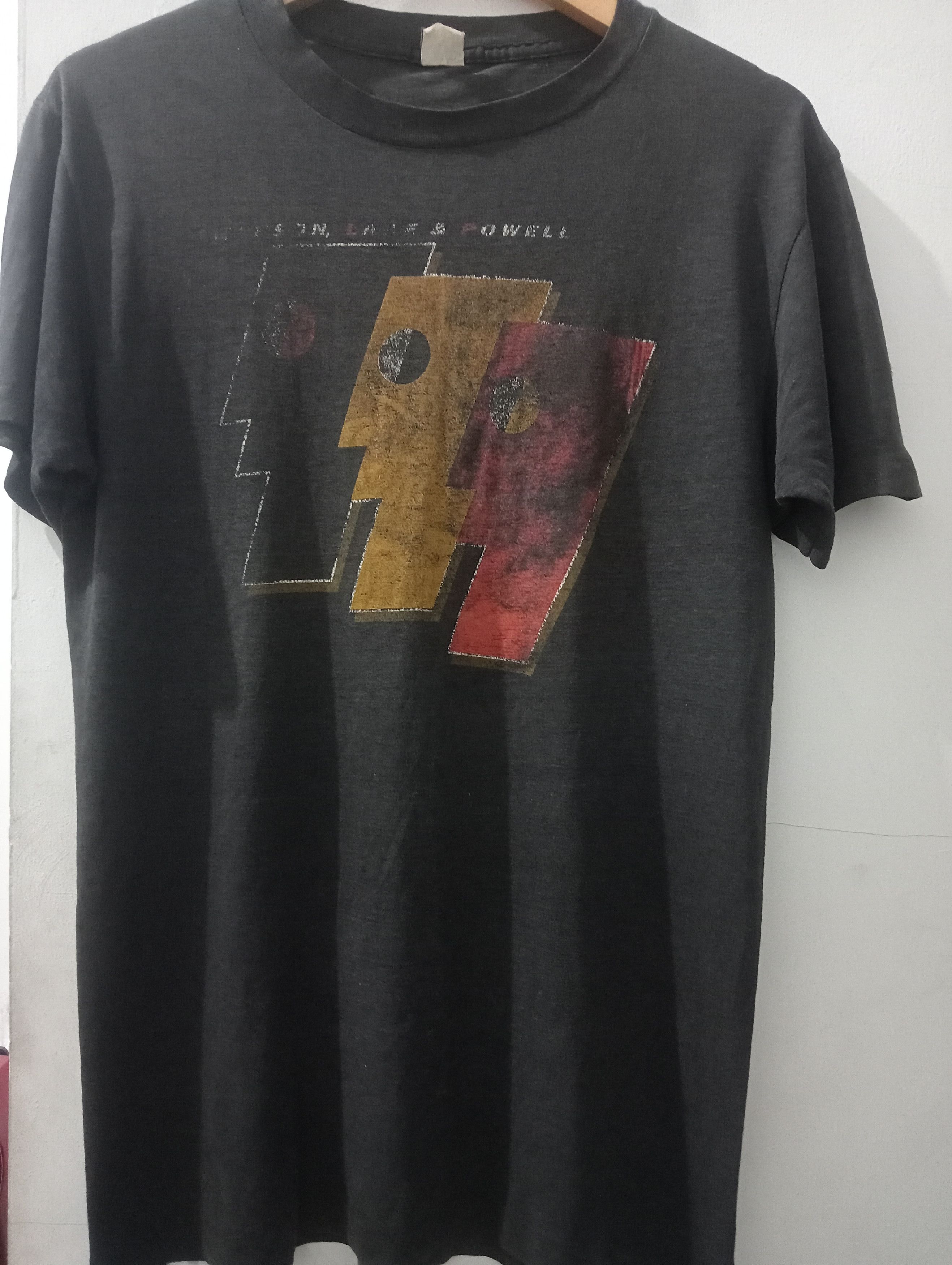 Vintage emerson lake and powell x vintage Size US M / EU 48-50 / 2 - 1 Thumbnail