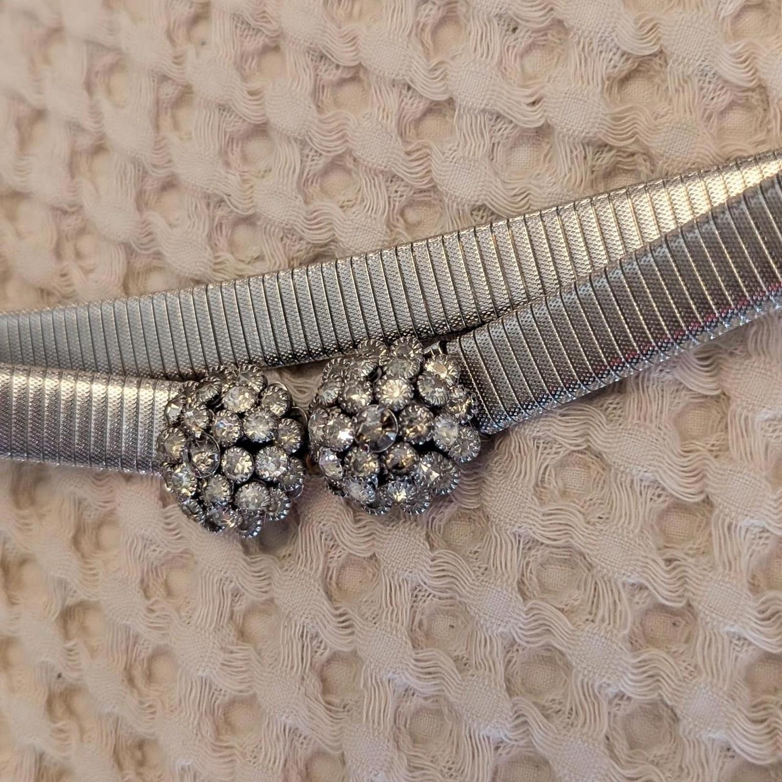 Other Retro Silver Coiled Stretch Jeweled Waist Belt Size ONE SIZE - 3 Thumbnail