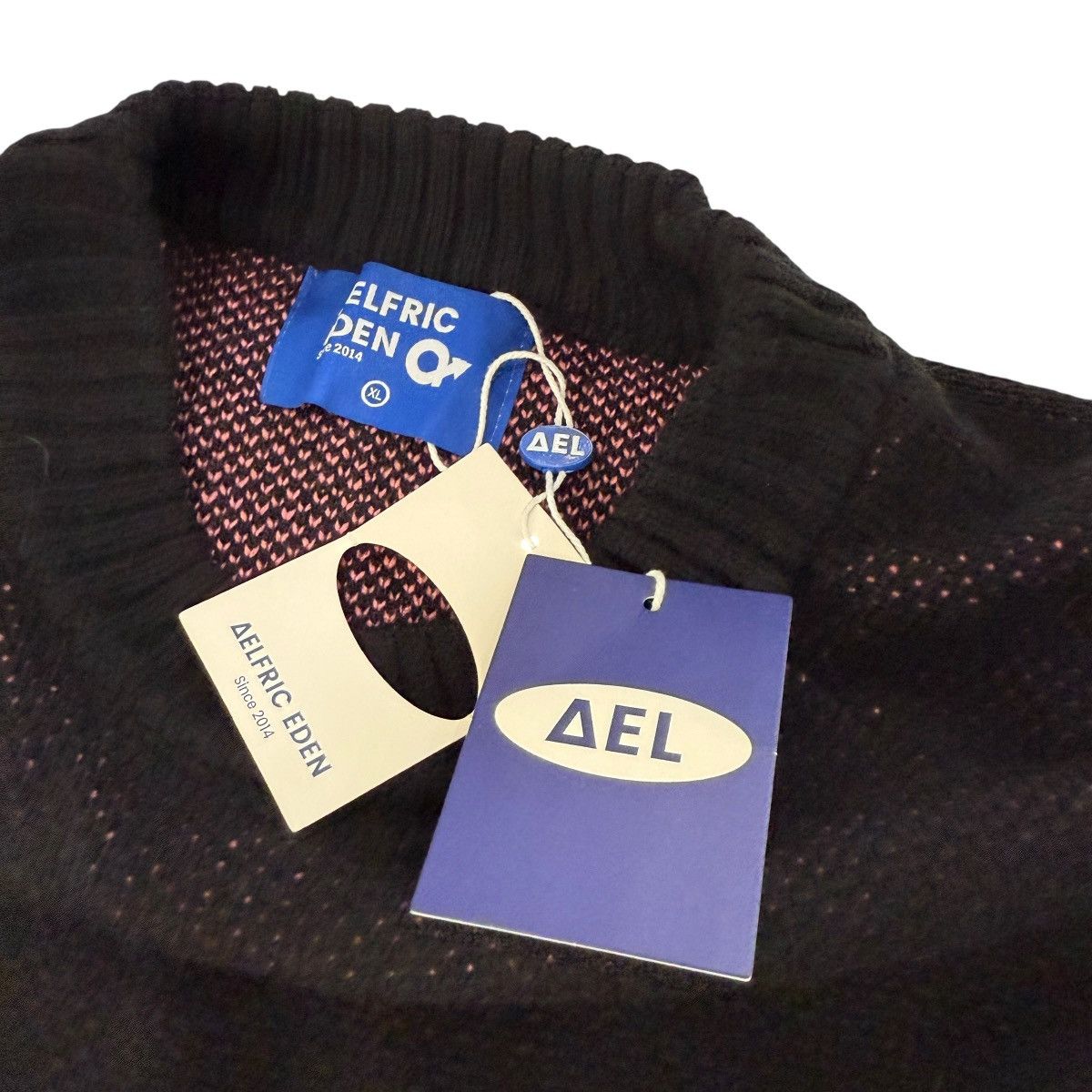 Other Aelfric Eden Solid Black Hot Pink Flames Sweater Size US XL / EU 56 / 4 - 5 Thumbnail