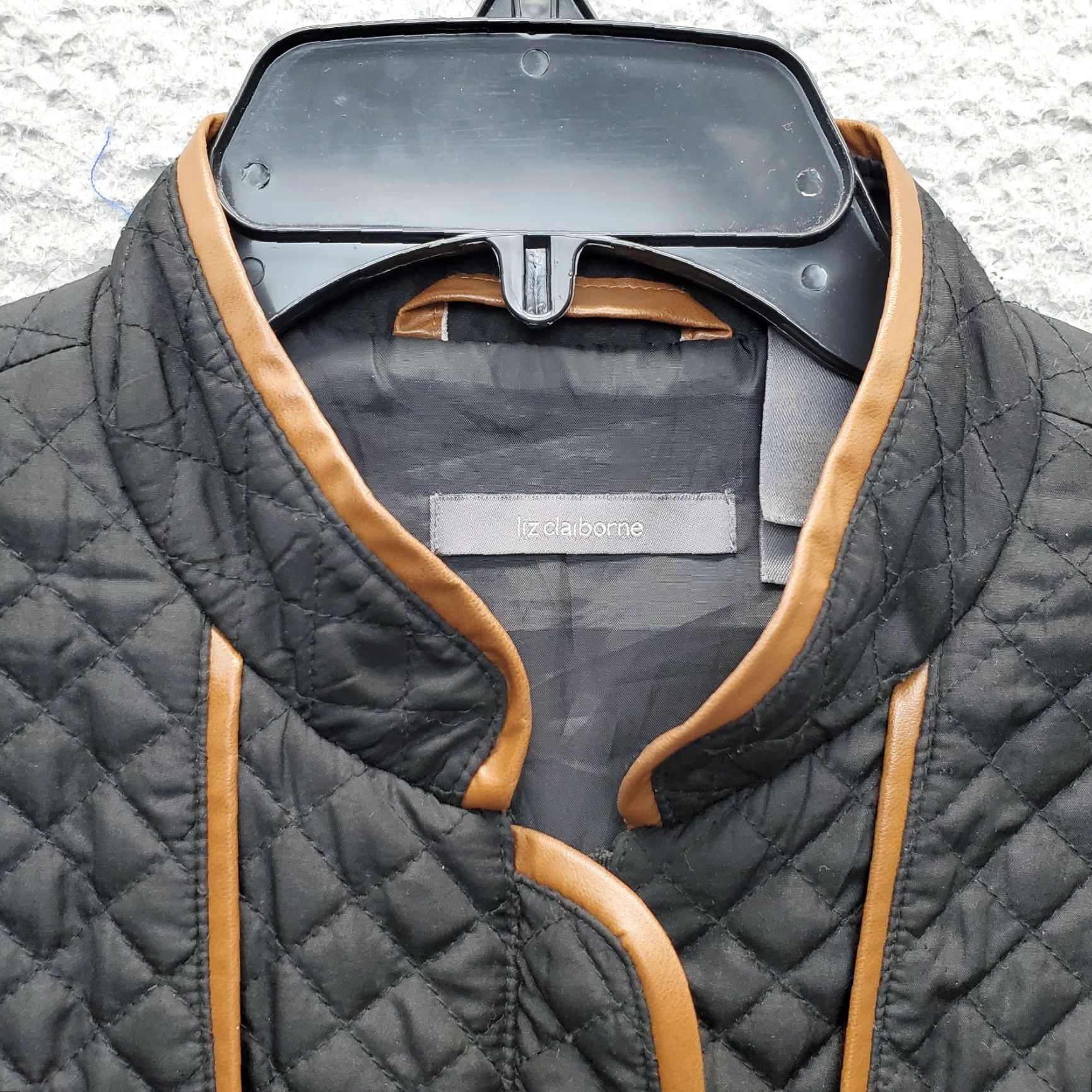 Liz Claiborne Liz Claiborne Jacket Womens Diamond Quilted Black Lightweight Snap Inside Zip Size L / US 10 / IT 46 - 5 Thumbnail