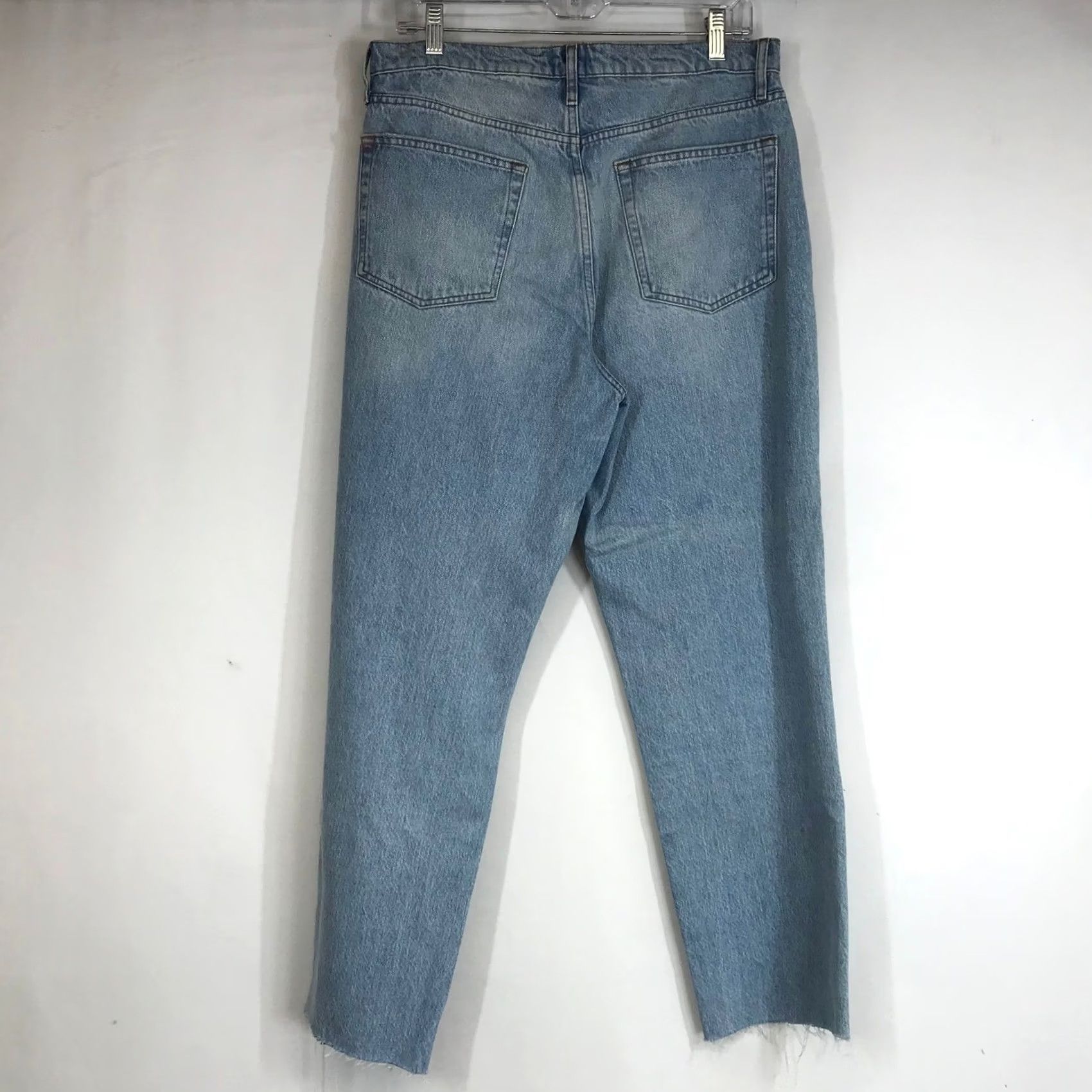 Urban Outfitters BDG Urban Outfitters Slim Straight Jeans Women Size 31 Light Wash Ripped Size 24" / US 00 / IT 34 - 4 Thumbnail