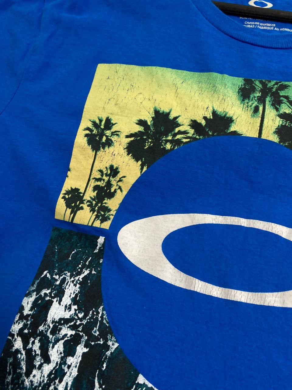 Oakley Oakley vintage hype y2k streetwear style t-shirt Size US L / EU 52-54 / 3 - 6 Thumbnail
