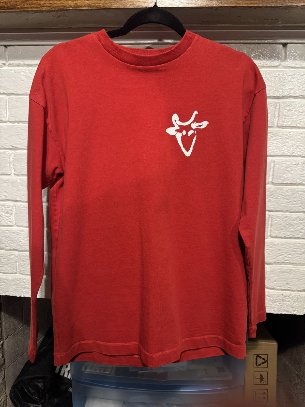 Kenzo Red Cattle Skull Icon Shirt Size US S / EU 44-46 / 1 - 1 Thumbnail