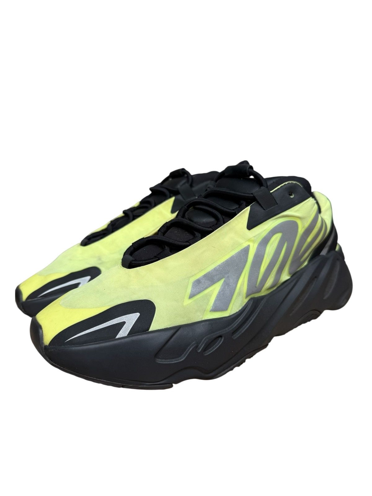 Yeezy Adidas yeezy 700 sneakers Size US 9.5 / EU 42-43 - 2 Thumbnail