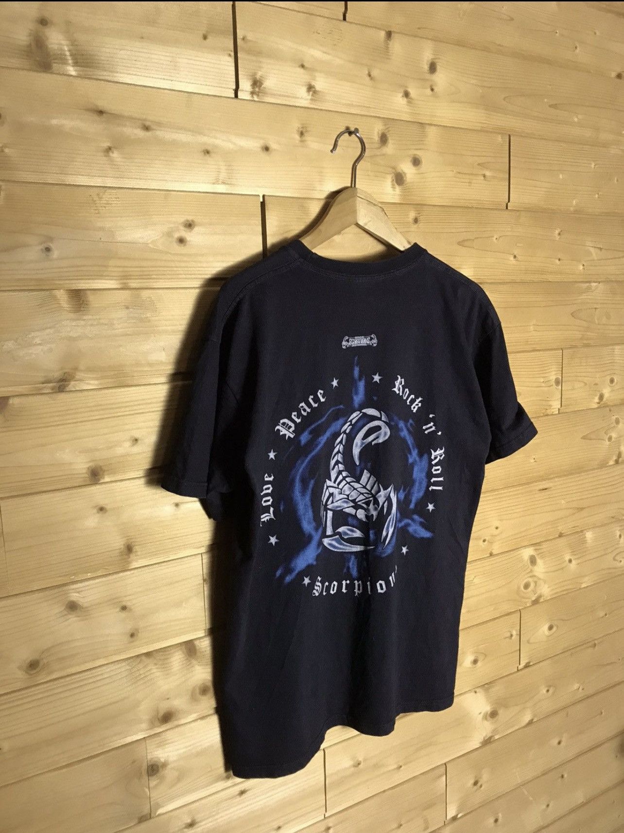 Vintage Vintage 00s Scorpions t shirt Size US L / EU 52-54 / 3 - 8 Thumbnail
