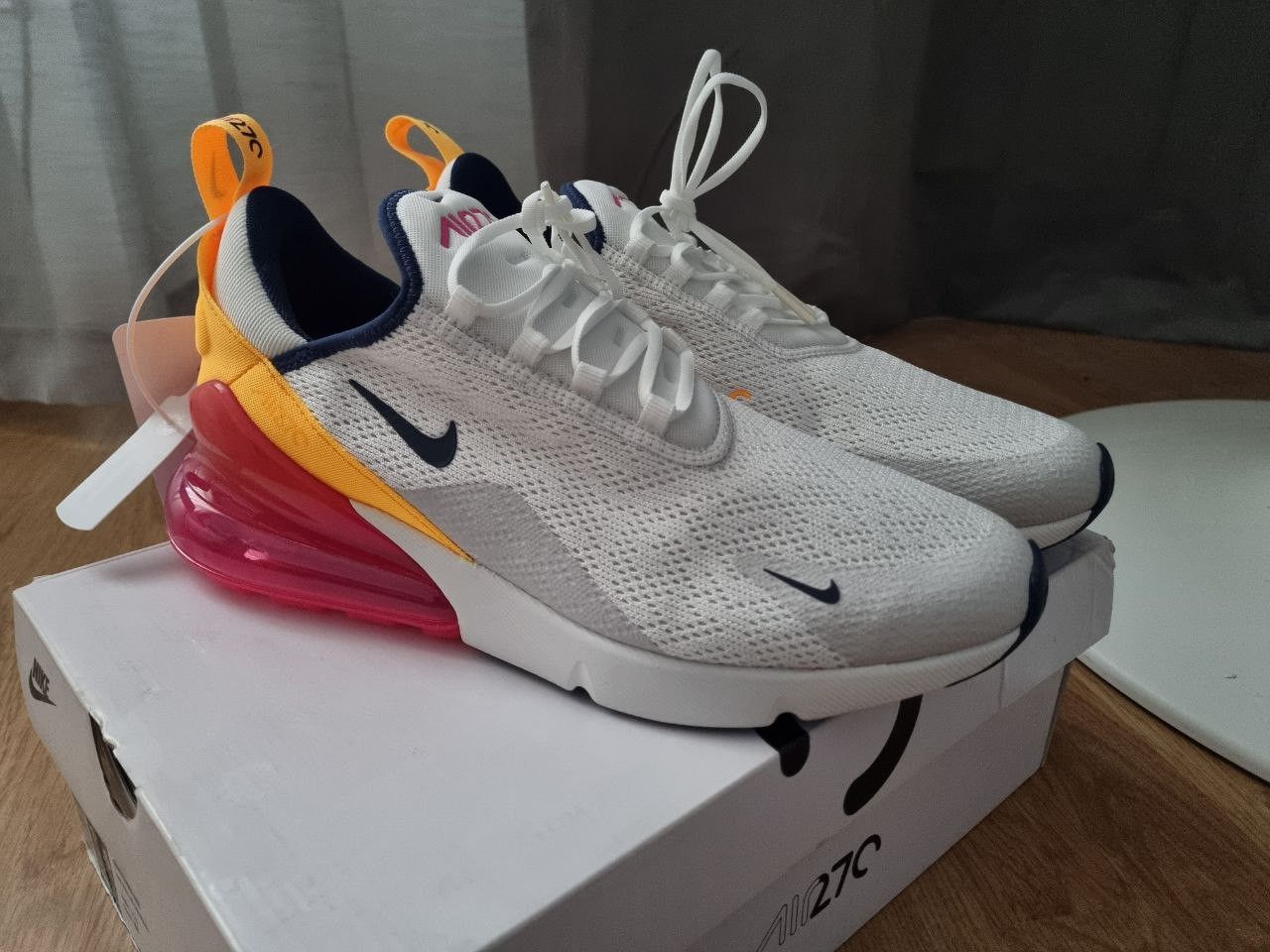 Nike Nike Air Max 270 Laser Fuchsia (Women's) Size US 10 / EU 43 - 1 Thumbnail