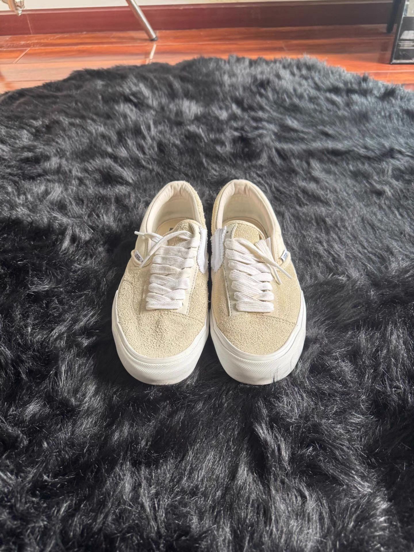 Vans Vans Vault Slip-On Cap LX Q17 Size US 9 / EU 42 - 2 Thumbnail