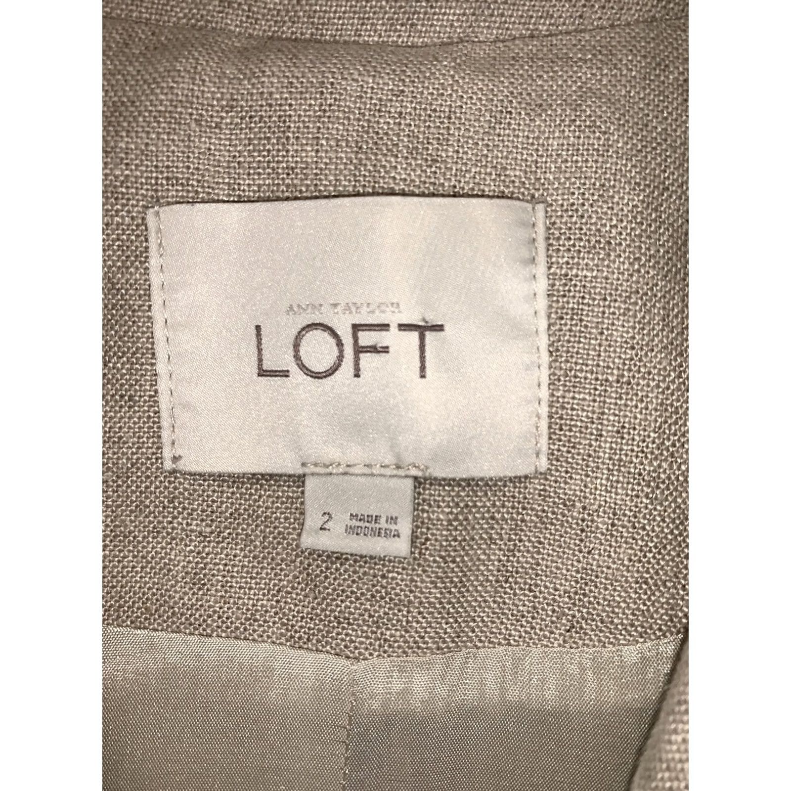 Vintage LOFT Blazer Jacket Women’s SZ 2 Linen Beige Button Magnetic Snap 3/4 Sleeve Business Casual Travel Regular 2 Beige Womens Blazer, Linen, Basic Jacket Size XS / US 0-2 / IT 36-38 - 3 Thumbnail