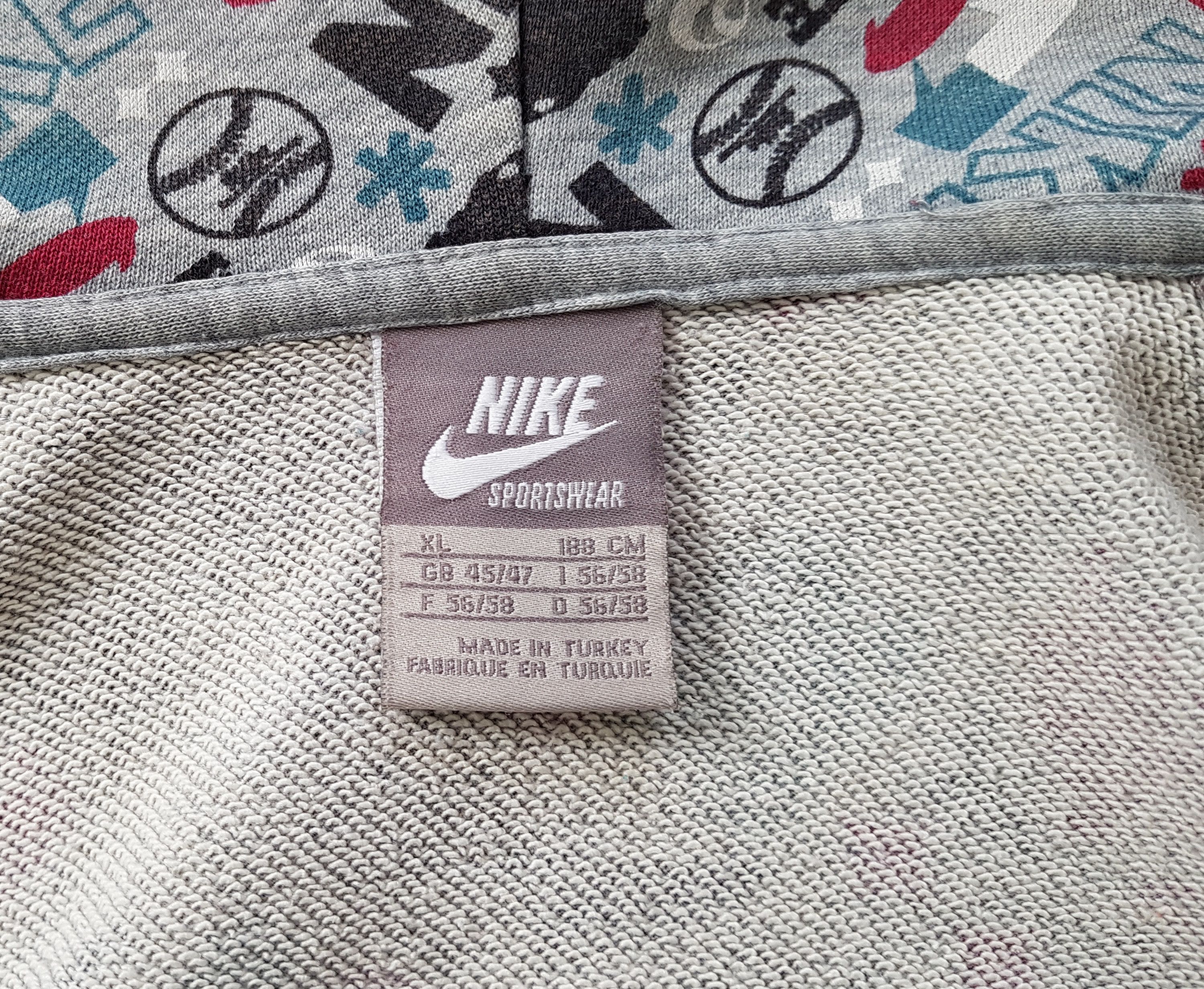 Nike Vintage Nike y2k Full Zip Graphic Printed Hoodie sz XL Size US XL / EU 56 / 4 - 15 Thumbnail