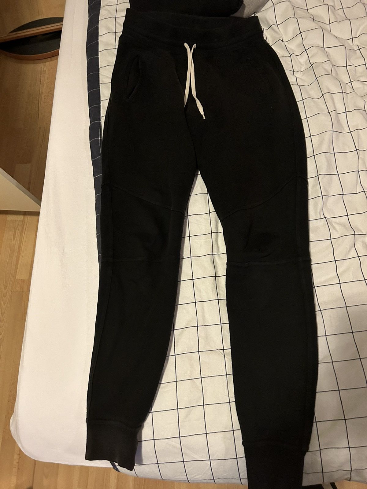 John Elliott John Elliot Size US 30 / EU 46 - 2 Thumbnail
