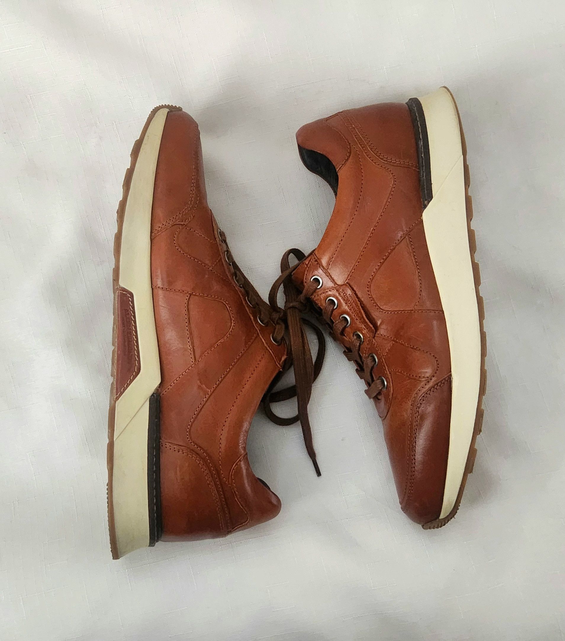 Allen Edmonds Allen Edmonds "A-TRAINER" Lace Up Leather Sneakers 9.5 D Size US 9.5 / EU 42-43 - 4 Thumbnail