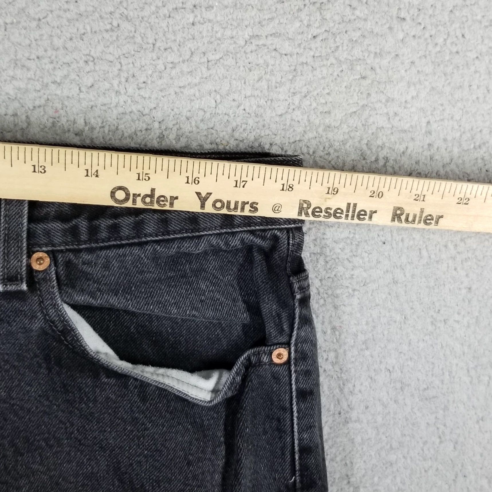 Levi's VINTAGE Levi's 550 Jeans Mens 38x32 Relaxed Fit Tapered Leg Denim Pants Black Y2K Size US 38 / EU 54 - 5 Thumbnail