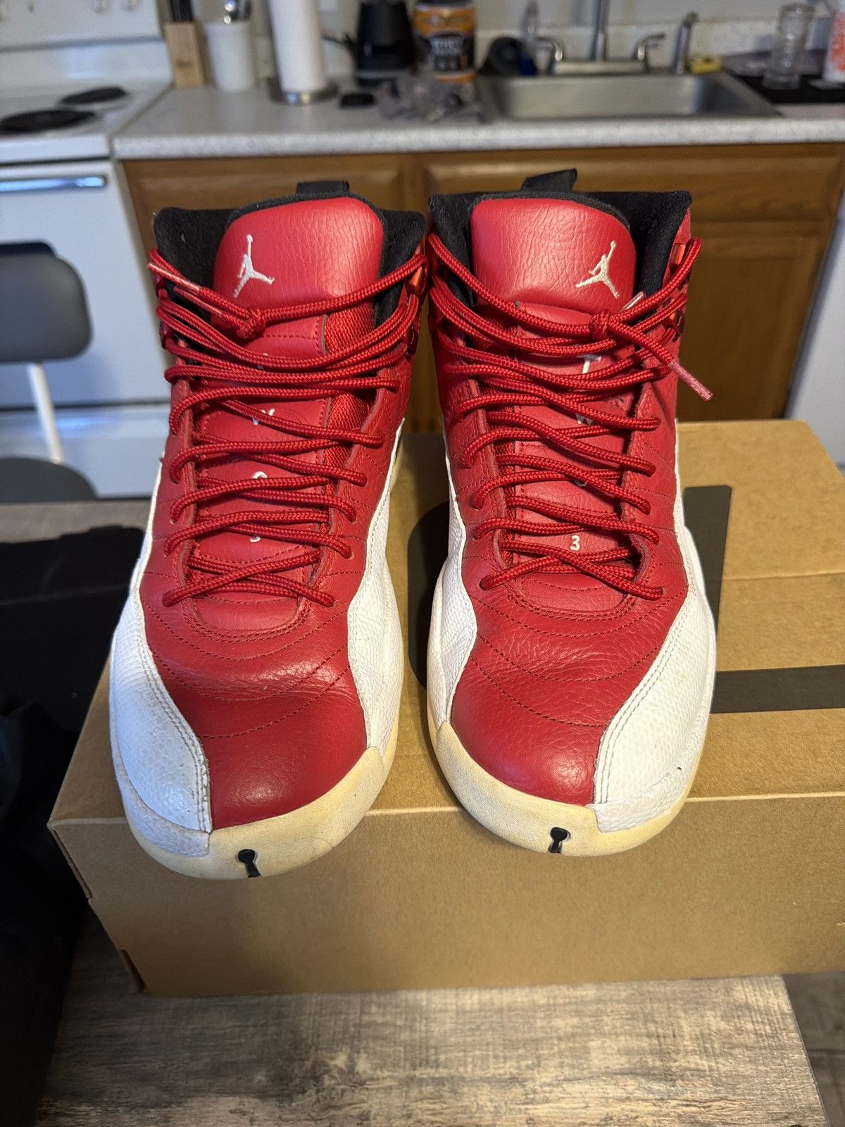 Jordan Brand Jordan 12 Gym Red Size US 10 / EU 43 - 4 Thumbnail