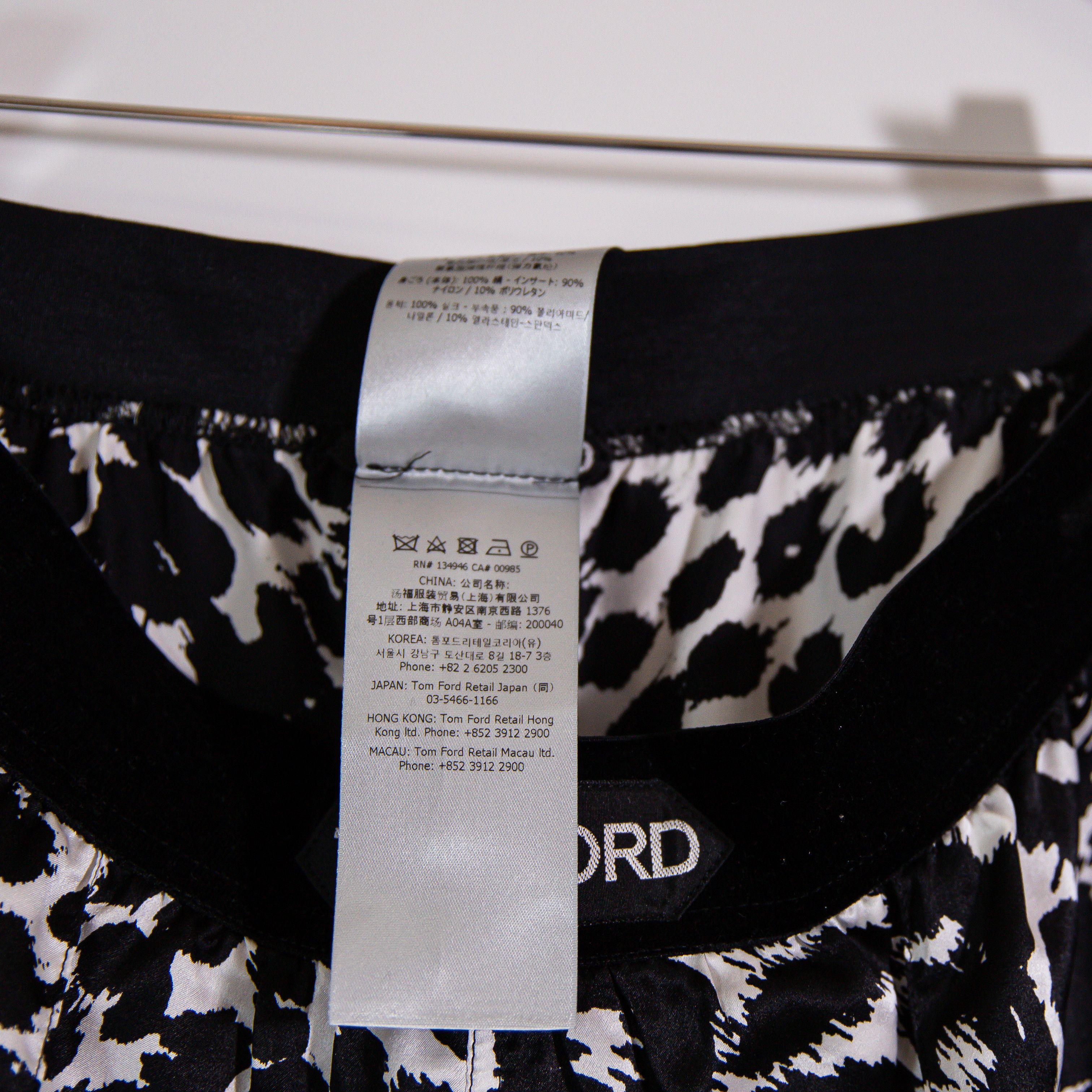 Tom Ford Tom Ford Silk Chiffon Satin Cheetah Size 25" / US 0 / IT 36 - 4 Thumbnail