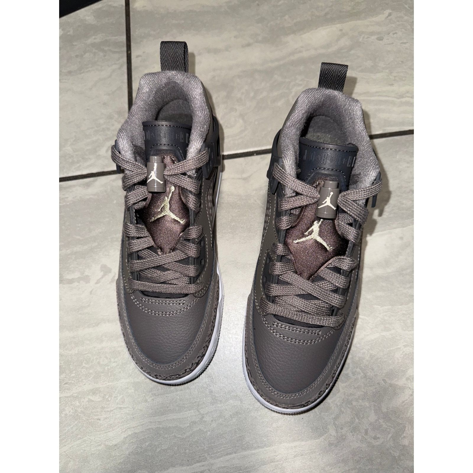 Nike Jordan Spizike low cave stone 4Y/ 5.5W Size US 5.5 / IT 35.5 - 2 Thumbnail