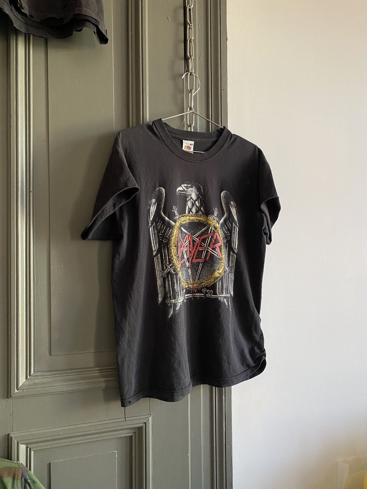 Band Tees × Slayer × Vintage Vintage Trashed Slayer 2008 Cut Sleeves Tee Size US M / EU 48-50 / 2 - 9 Thumbnail