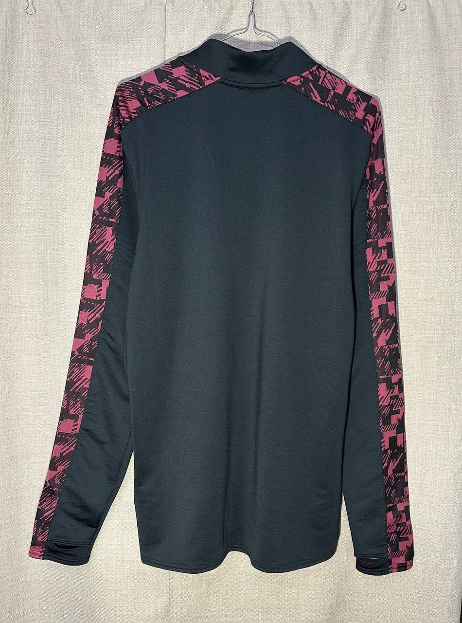 Umbro Burnley fc training Football Jersey long sleeve Shirt Umbro Size US L / EU 52-54 / 3 - 5 Thumbnail