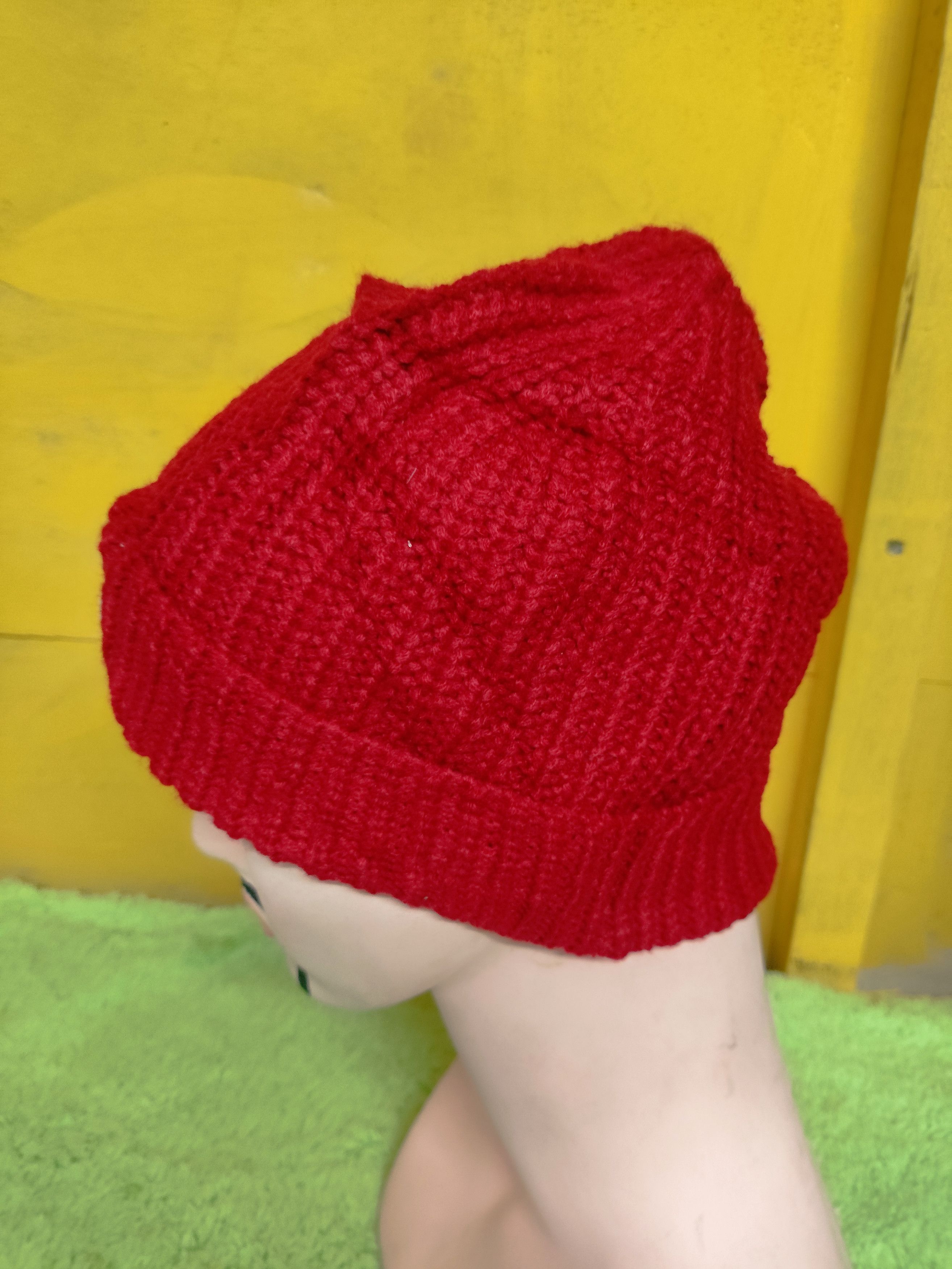 Marvel Comics × Vintage Vintage SPIDERMAN ❌ MARVEL BEANIE SNOWCAP Size ONE SIZE - 8 Thumbnail